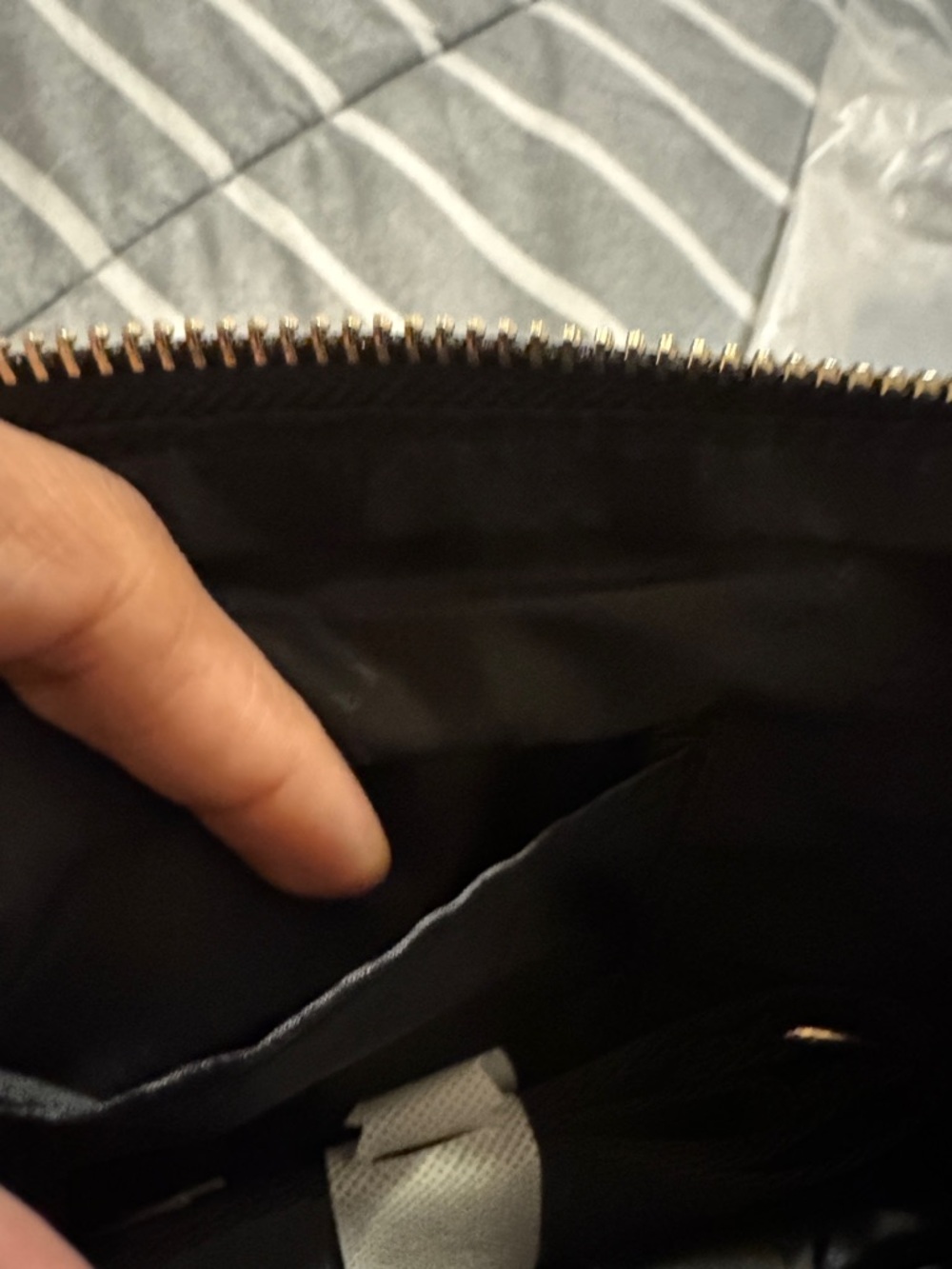 NWOT Versace Parfums Elegant Black Pouch - Picture 7 of 8